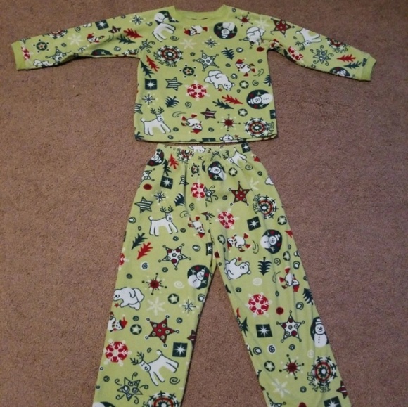 Children's Place pajamas - Picture 4 of 5